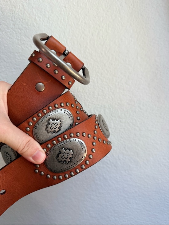 Aura Accessories - Aura Wrangler Leather Boho Brown Studded Leather Belt Concho Western Festival